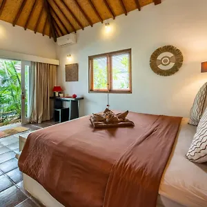 Fendi , Seminyak (Bali) Indonesia