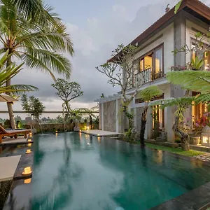 Prabhu , Ubud (Bali) Indonesia