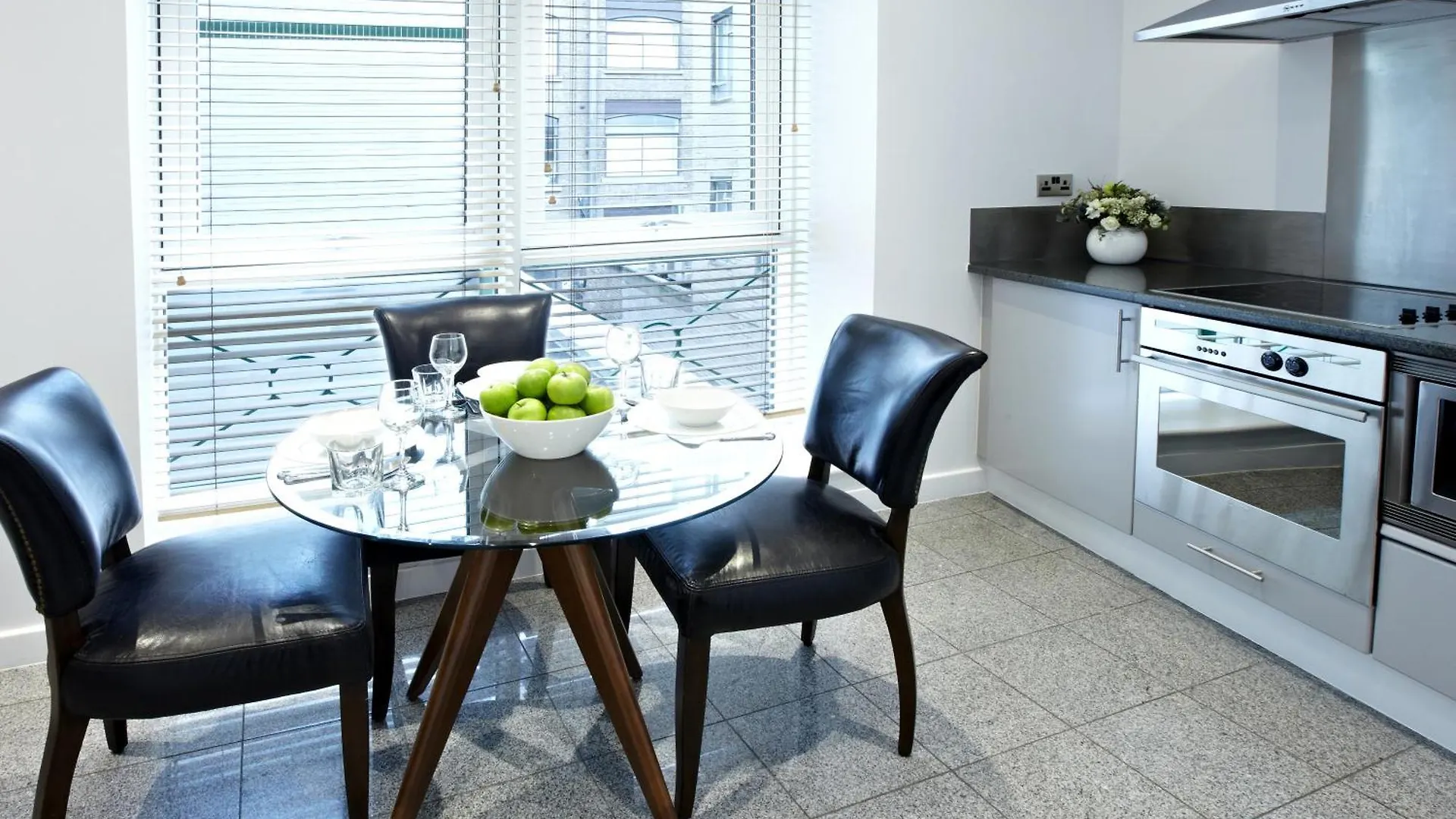196 Bishopsgate location