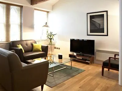 196 Bishopsgate Apartment London