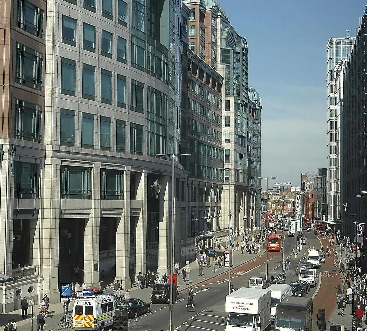 196 Bishopsgate Apartment London
