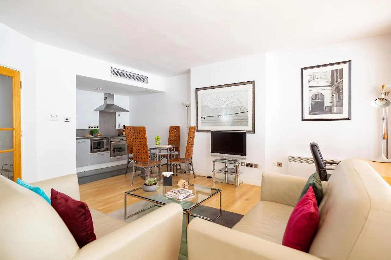 196 Bishopsgate Apartment London